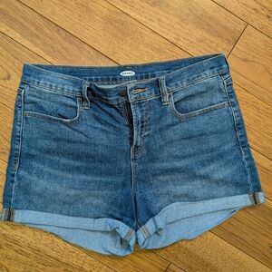 Old Navy Women's Jean Shorts Size 12 Medium Wash